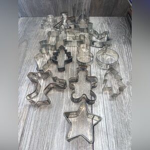 Lot of 14 Christmas Holiday Cookie Cutters, Metal/Tin , Assorted Shapes Sizes